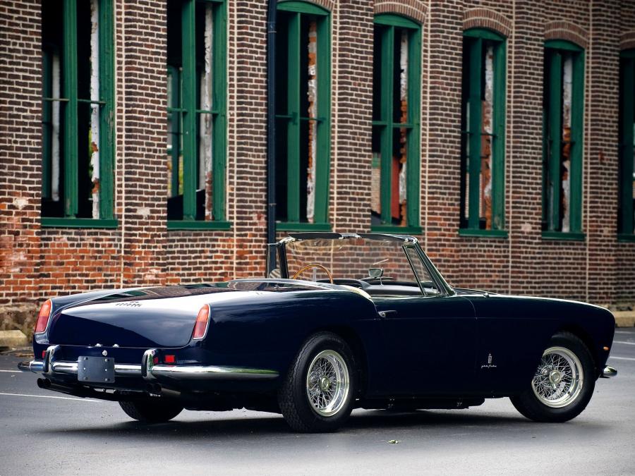  Ferrari 250 GT Cabriolet (Series II) 1959 года  (фото 7 из 44)